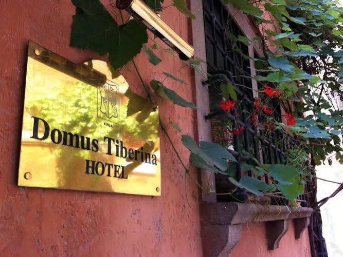 Hotel Domus Tiberina Rome Buitenkant foto